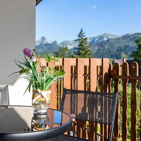 Topor Widokowy Z Placem Zabaw Daire