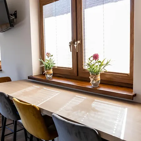 Topor Widokowy Z Placem Zabaw 아파트 *